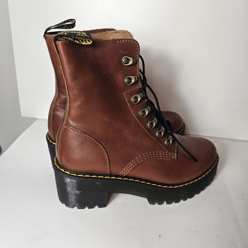 NWT Dr. Martens Leona Brown Lace UP Combat Boot Size 7 - Picture 5 of 12